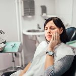 How do you know if you are having a dental emergency?